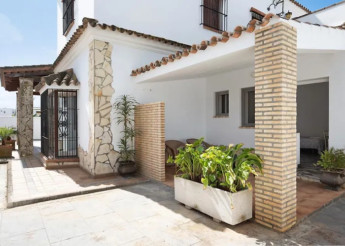 Casa Juan Arias * 科尼尔-德拉弗龙特拉